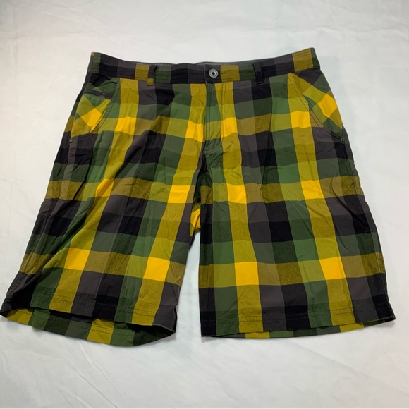 LULULEMON ATHLETICA Men Plaid Shorts size 38 - Picture 1 of 11